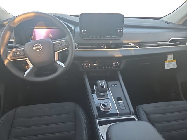 New 2026 Nissan Rogue SL AWD/4WD image 10