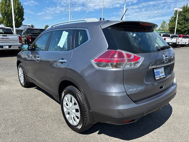 Used 2016 Nissan Rogue S AWD/4WD image 3