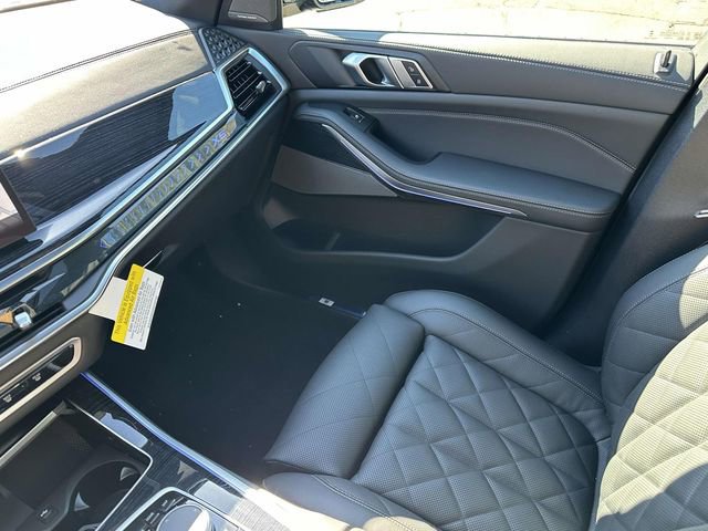 New 2026 BMW X5 xDrive40i w/ M Sport Package AWD/4WD image 18