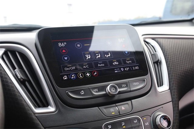 Used 2024 Chevrolet Malibu LT image 11