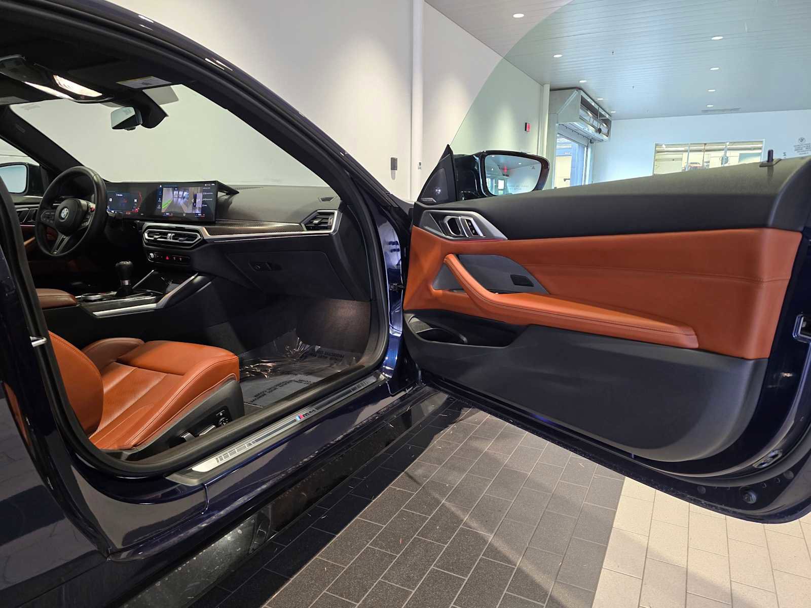 Used 2024 BMW M4 Coupe w/ Executive Package image 19