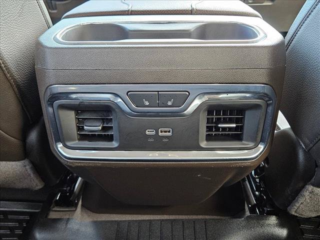 Used 2024 GMC Sierra 2500 Denali w/ Denali Reserve Package AWD/4WD image 17