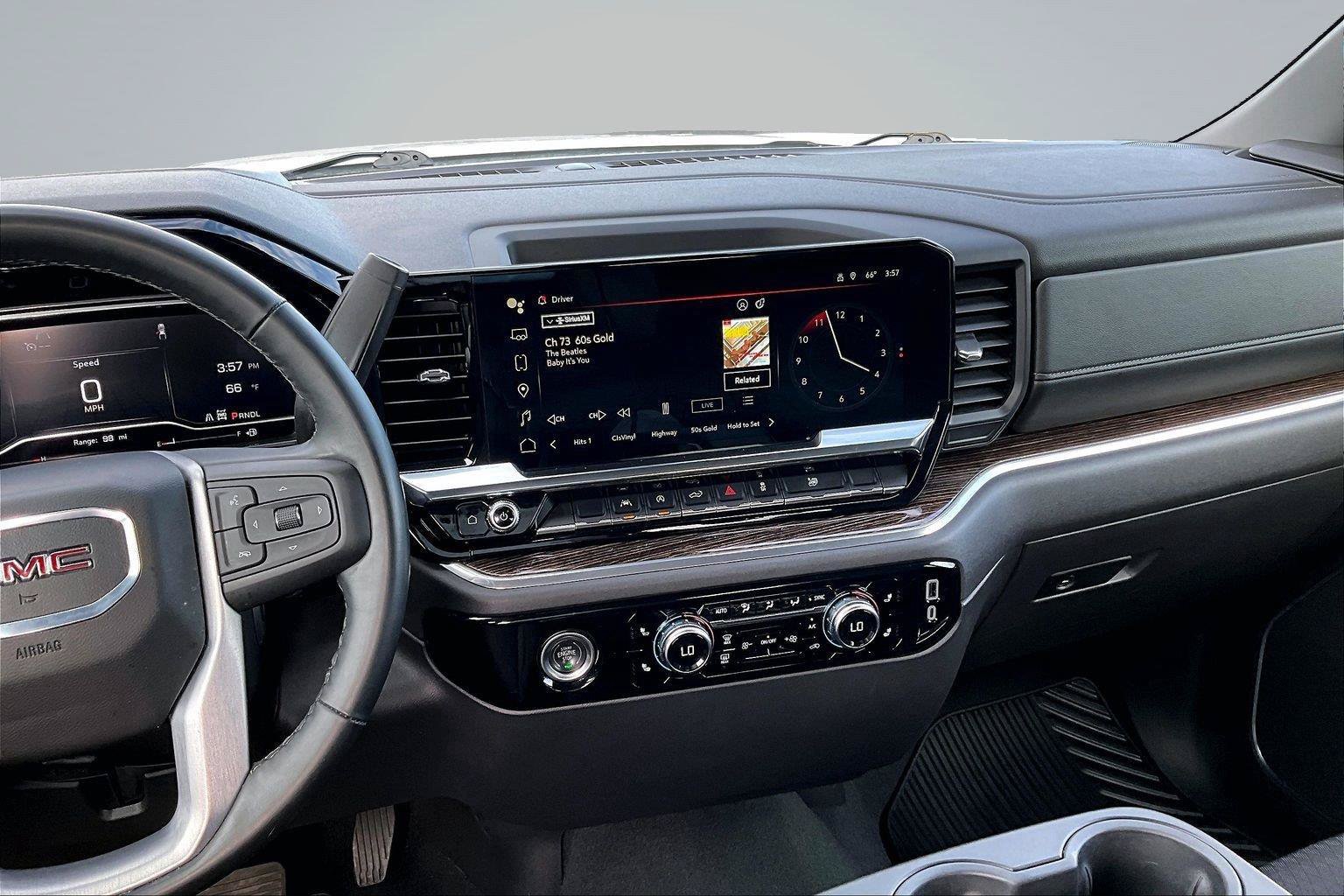 Used 2024 GMC Sierra 1500 Elevation AWD/4WD image 7