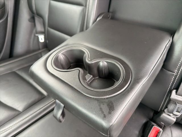 Used 2022 GMC Terrain SLT image 17