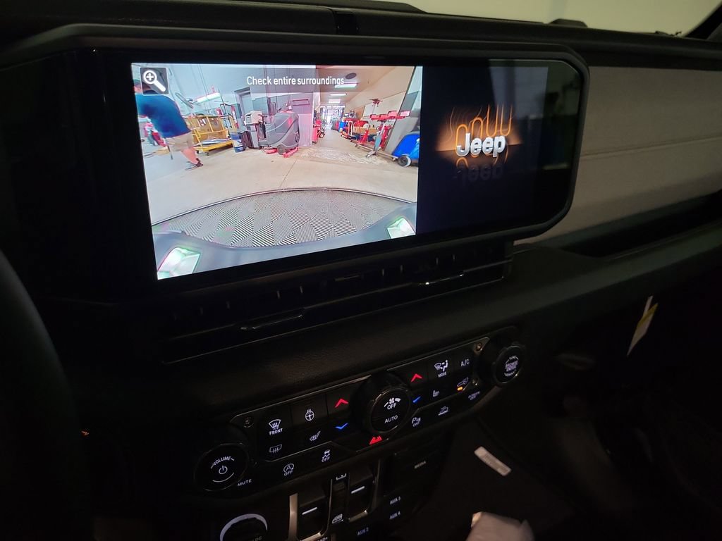 New 2026 Jeep Gladiator Sport AWD/4WD image 19