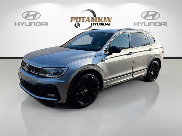 Used 2021 Volkswagen Tiguan SE R-Line image 1