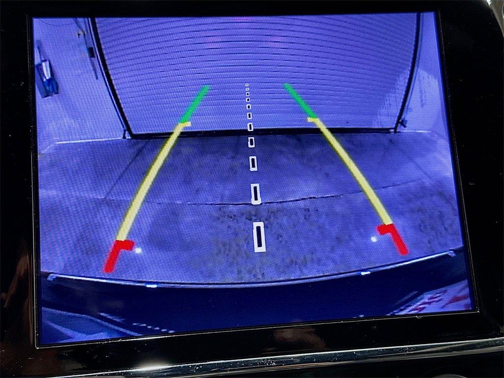 Used 2021 Jeep Grand Cherokee Limited w/ Luxury Group II image 13