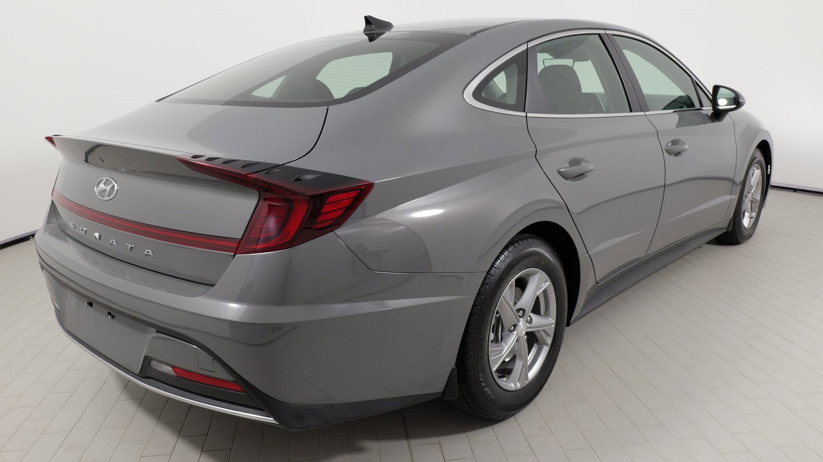 Used 2023 Hyundai Sonata SE image 16