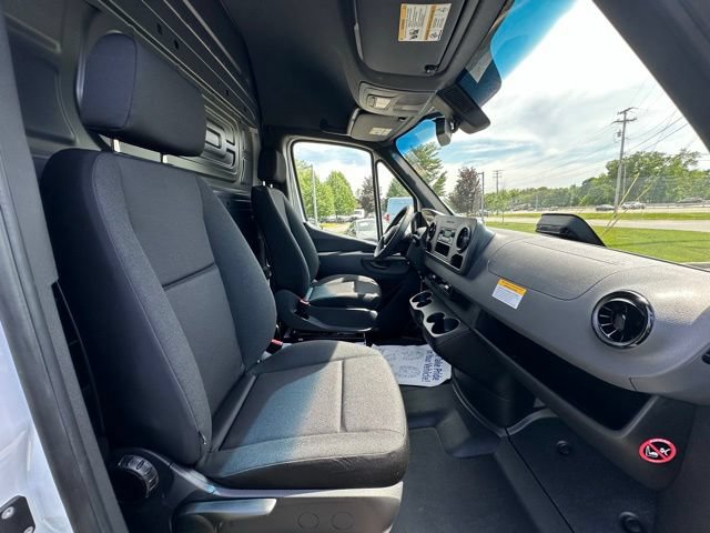 New 2026 Mercedes-Benz Sprinter 2500 image 15