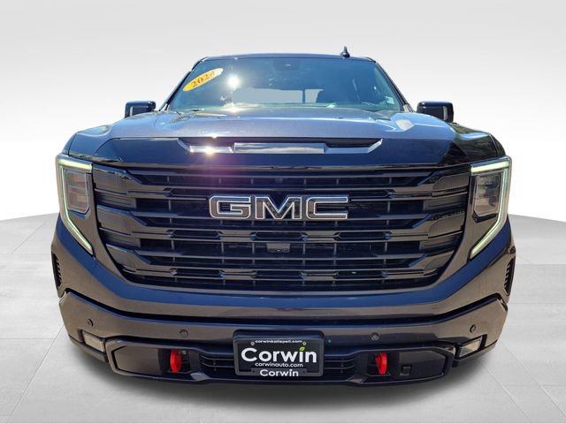 Used 2024 GMC Sierra 1500 AT4 w/ Technology Package AWD/4WD image 4