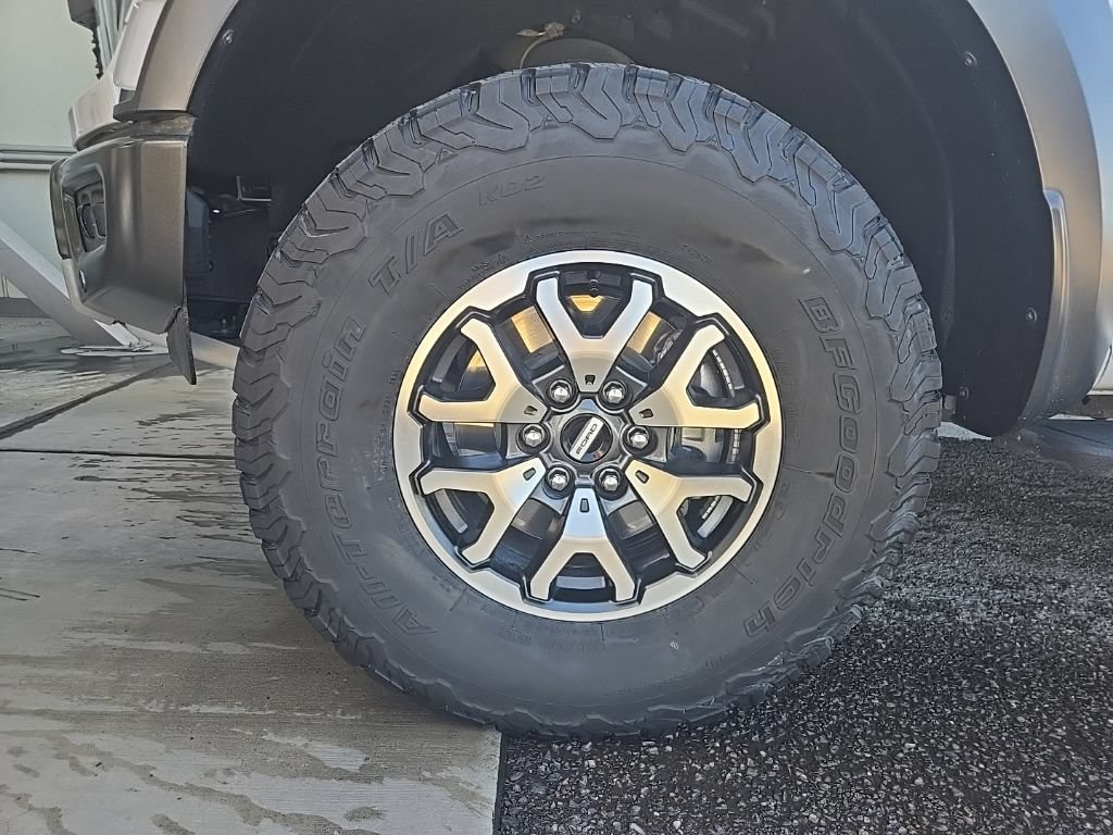 Used 2023 Ford F150 Raptor AWD/4WD image 10