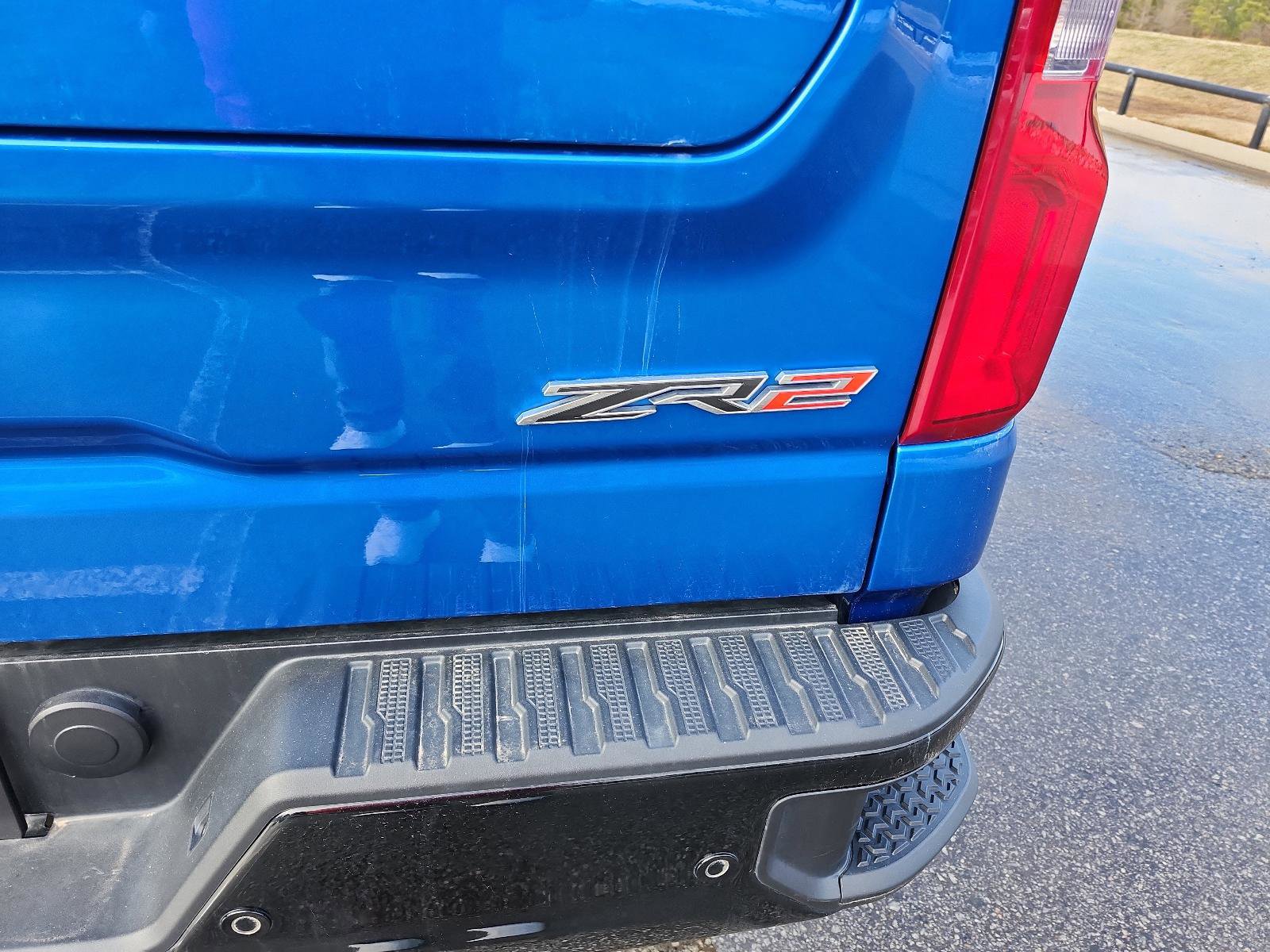 Used 2023 Chevrolet Silverado 1500 ZR2 w/ Technology Package image 5