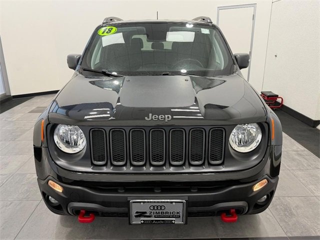 Used 2018 Jeep Renegade Trailhawk w/ Cold Weather Group II image 7
