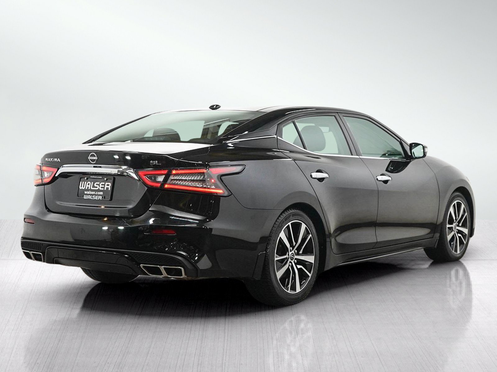 Used 2023 Nissan Maxima SL FWD image 5