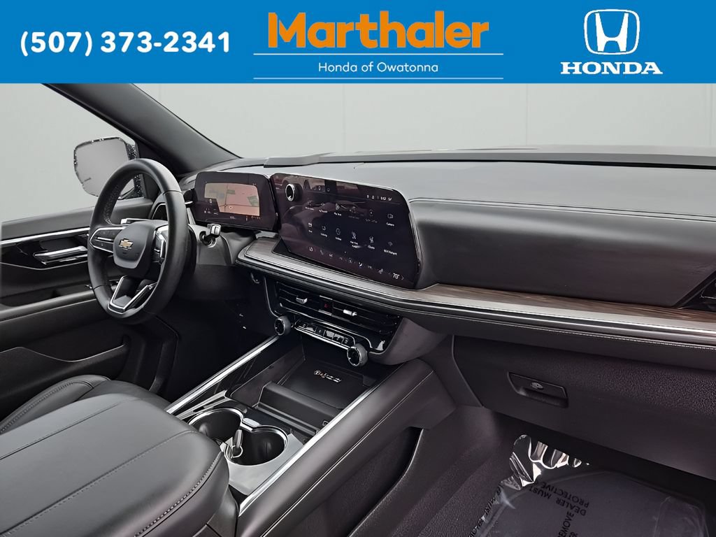 Used 2025 Chevrolet Tahoe LT AWD/4WD image 21