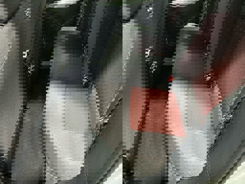 Used 2025 Toyota Corolla SE w/ SE Premium Package image 46