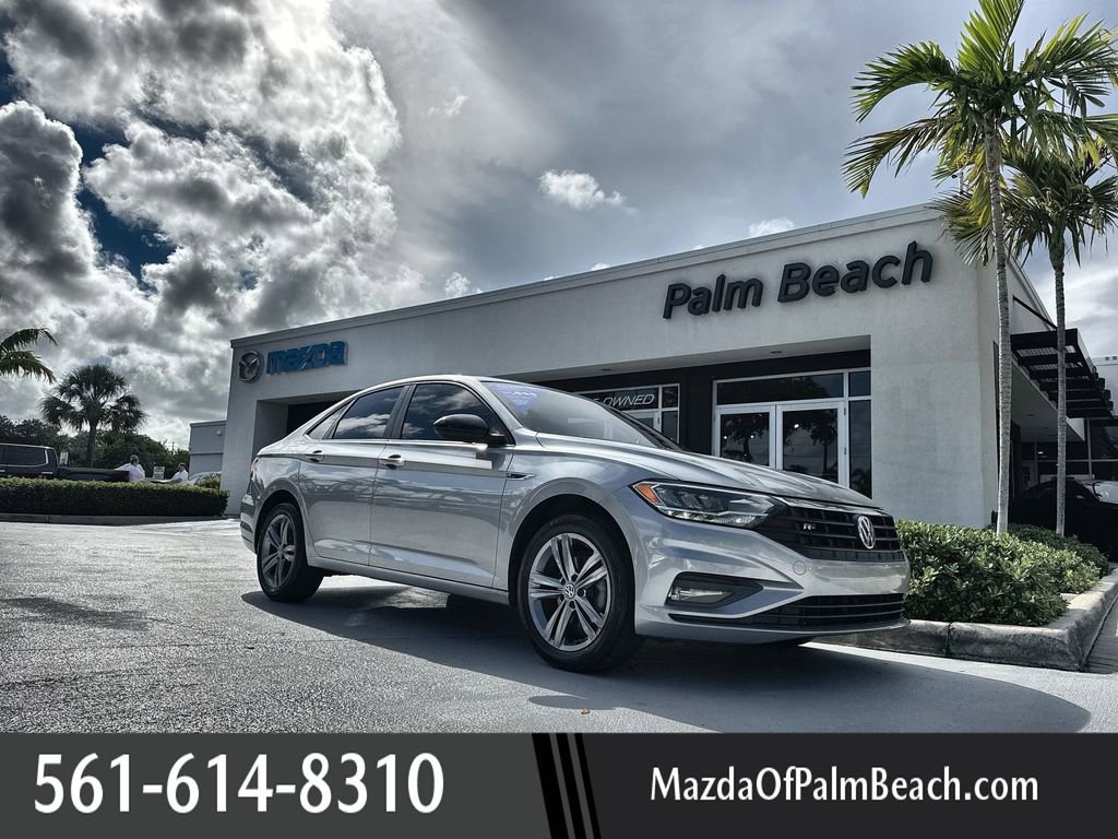 Used 2019 Volkswagen Jetta R-Line w/ R-Line Cold Weather Package FWD video 1