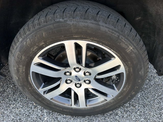 Used 2023 Ford Expedition Limited RWD image 33
