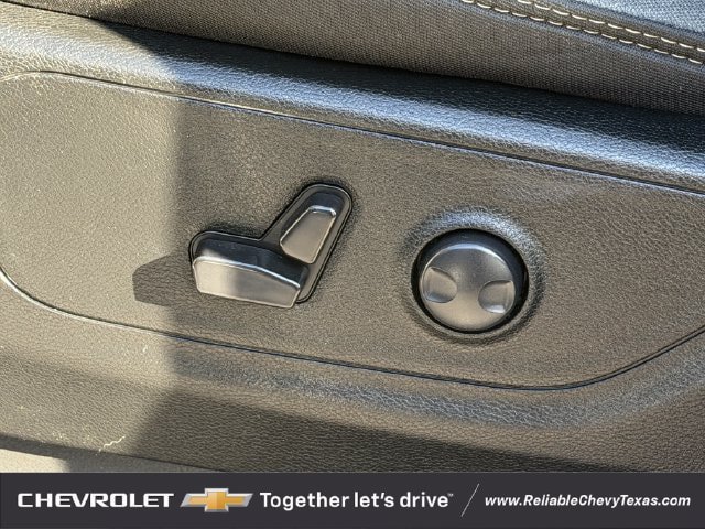 Used 2023 RAM 1500 Big Horn AWD/4WD image 30