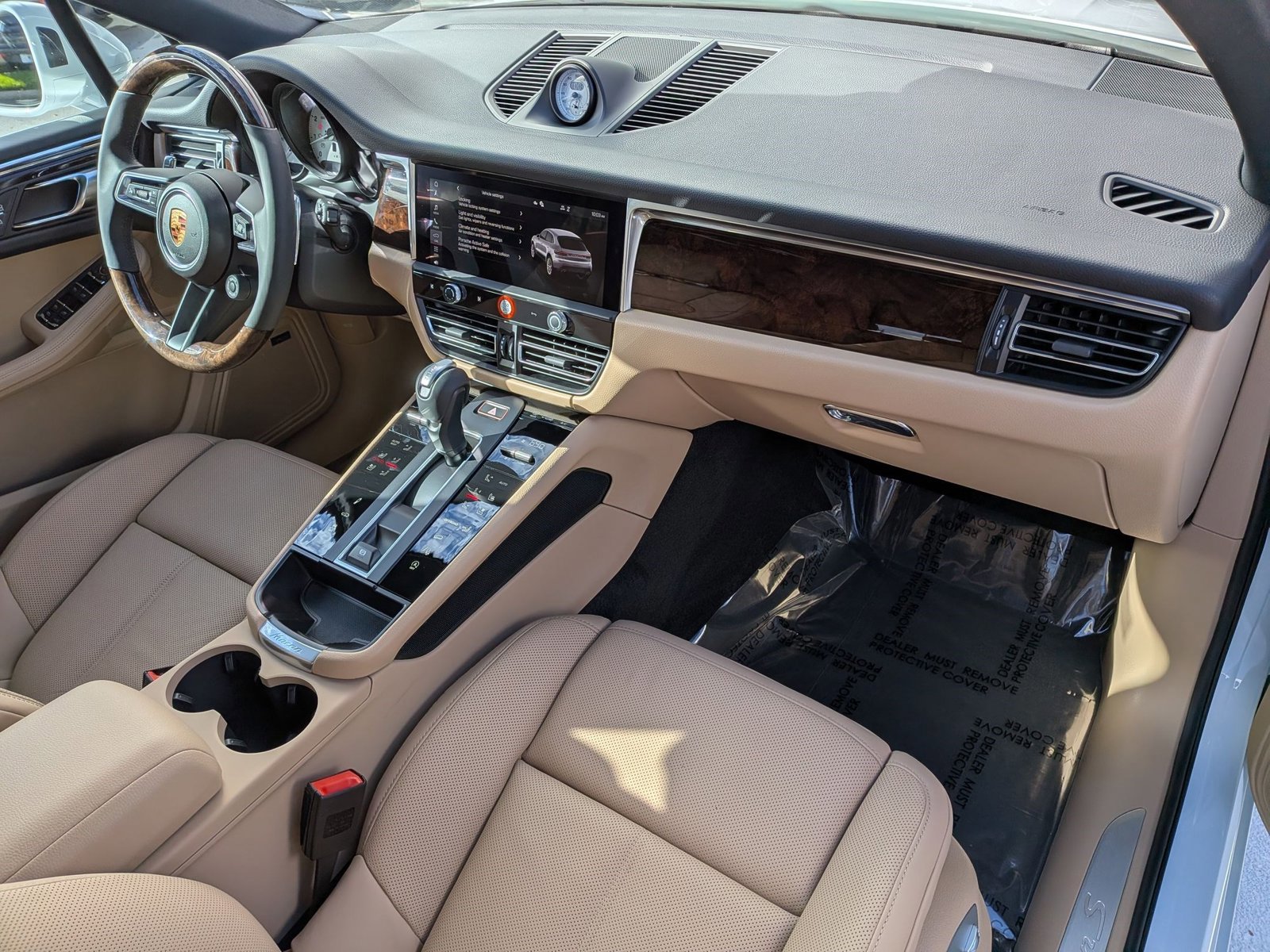 New 2026 Porsche Macan S image 27