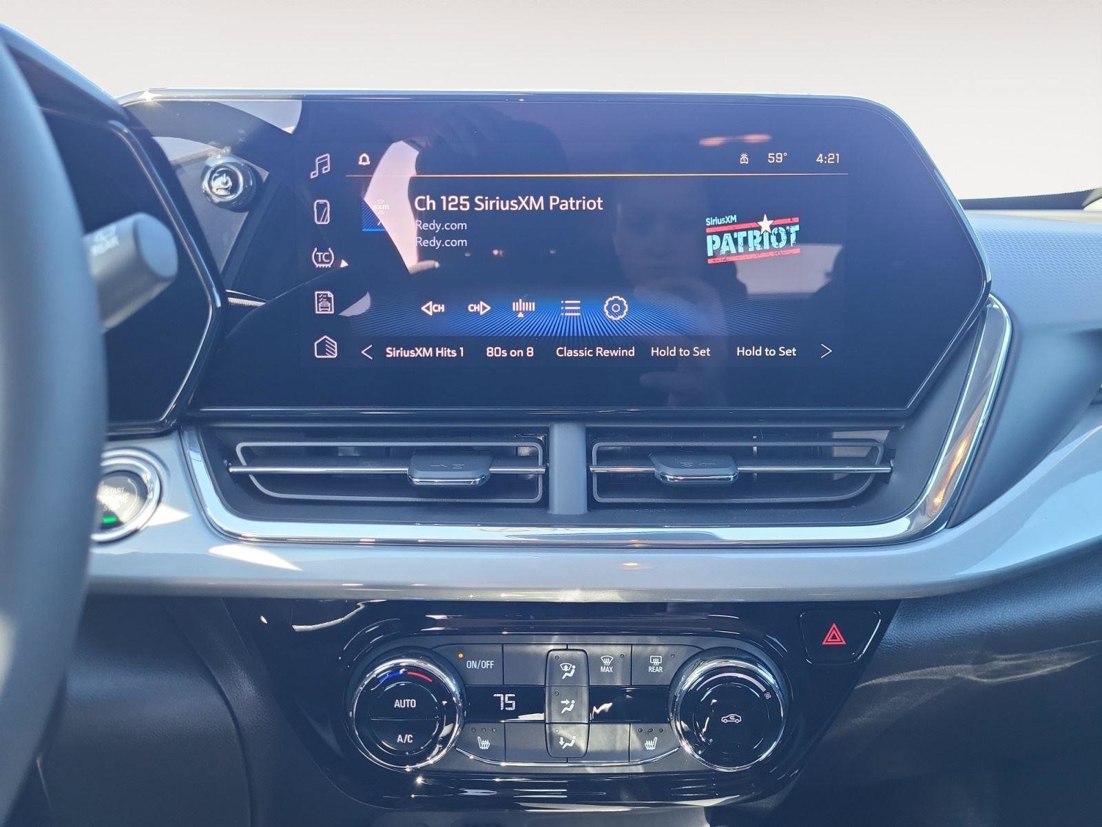 New 2026 Chevrolet Trax LT w/ Sunroof Package FWD image 14