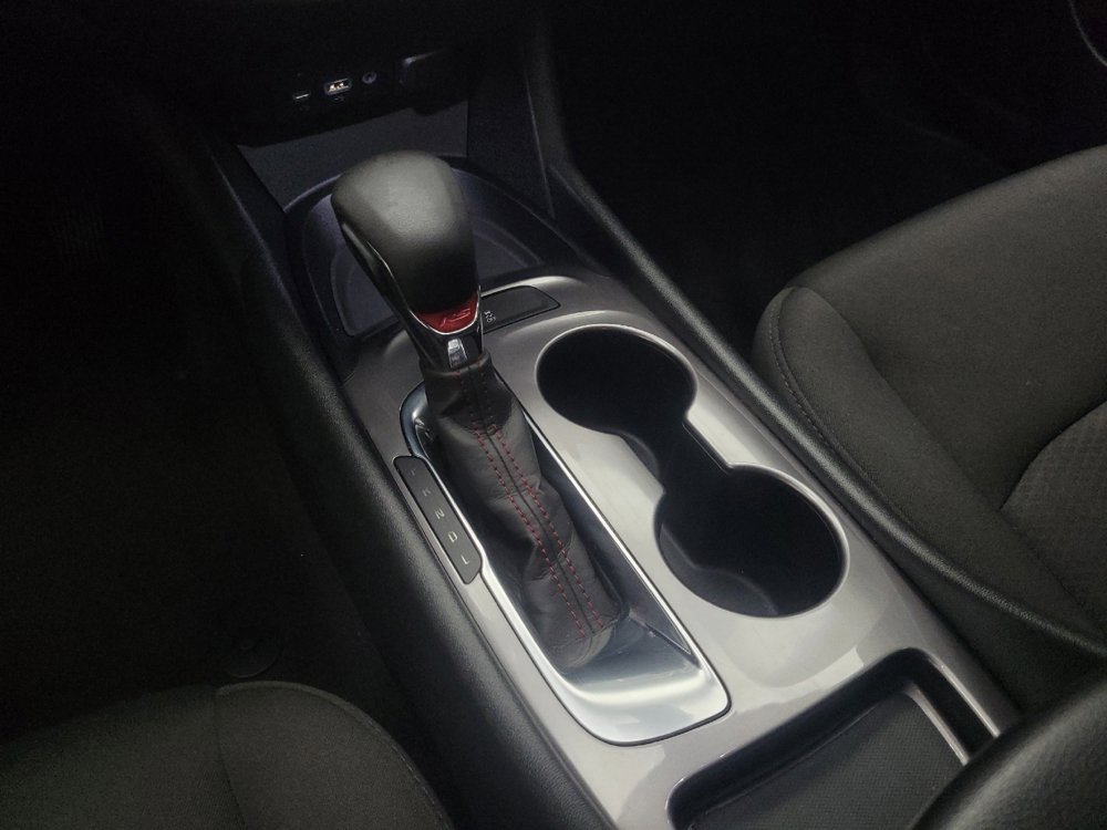 Used 2021 Chevrolet Malibu RS FWD image 26