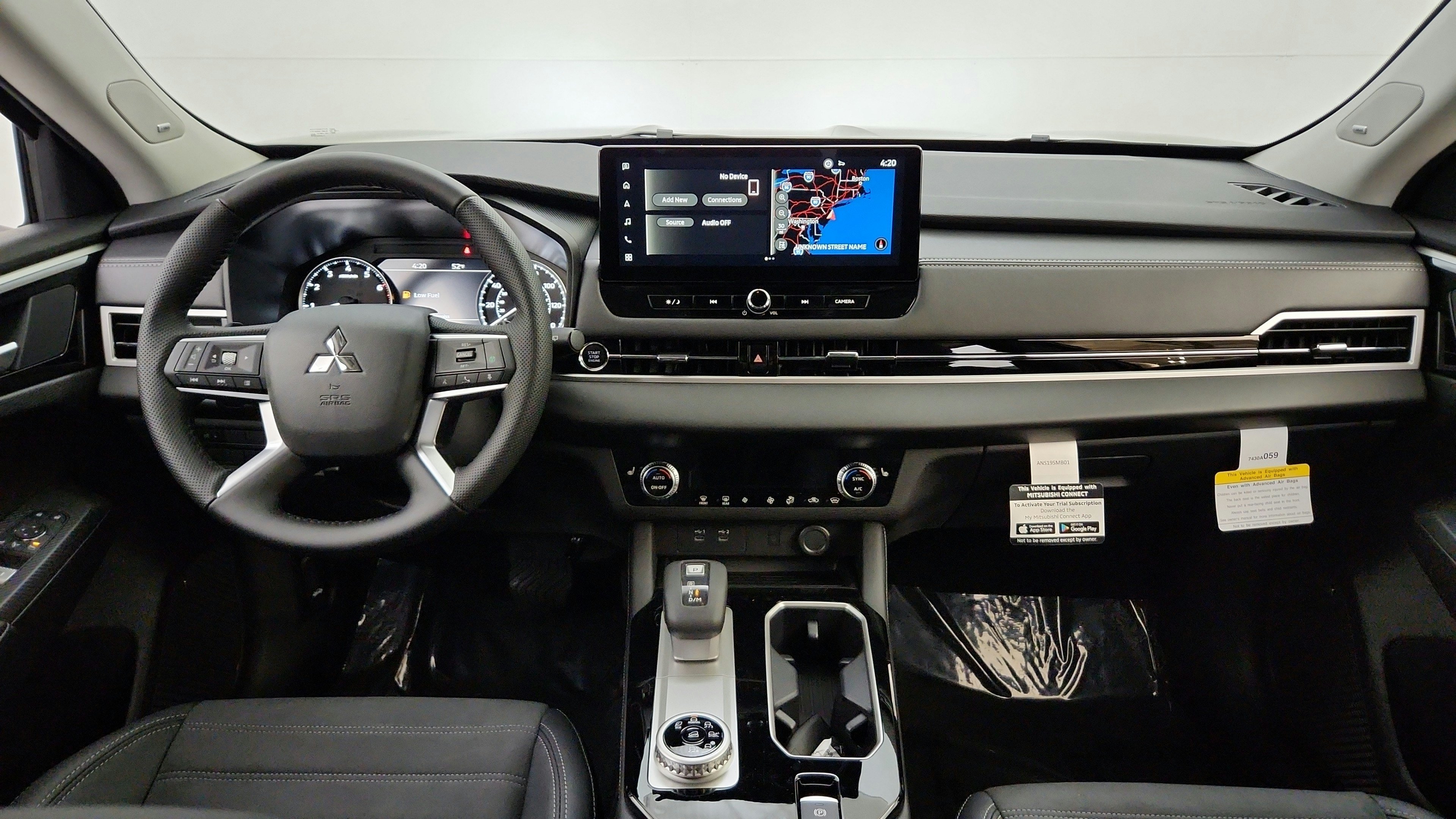 Used 2025 Mitsubishi Outlander SE AWD/4WD image 10