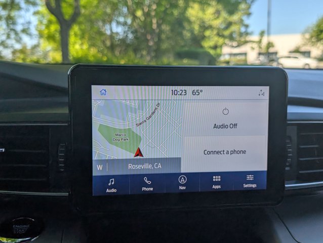 Used 2023 Ford Explorer XLT w/ Equipment Group 202A image 14