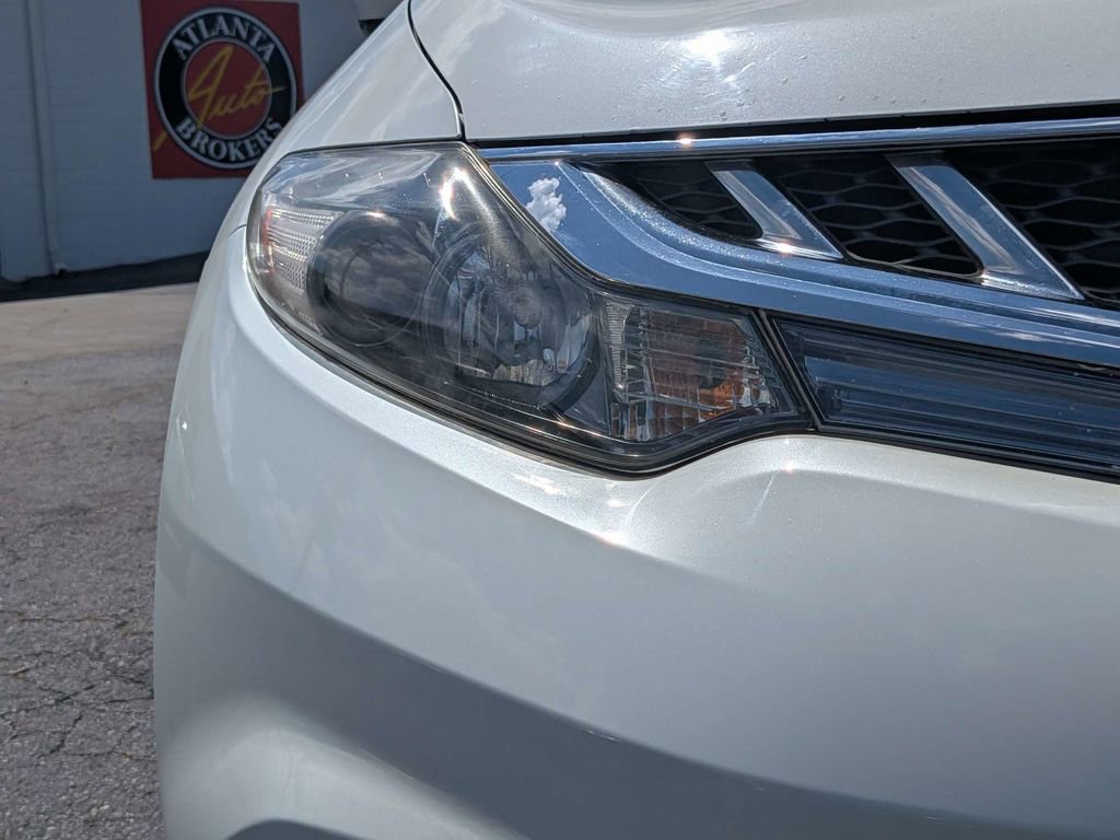 Used 2011 Nissan Murano SL AWD/4WD image 11