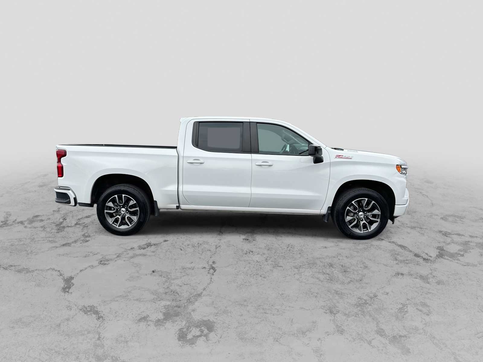 Used 2023 Chevrolet Silverado 1500 RST AWD/4WD image 9