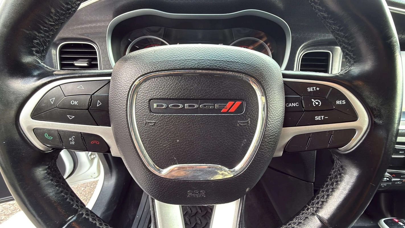 Used 2016 Dodge Charger SXT AWD/4WD image 12