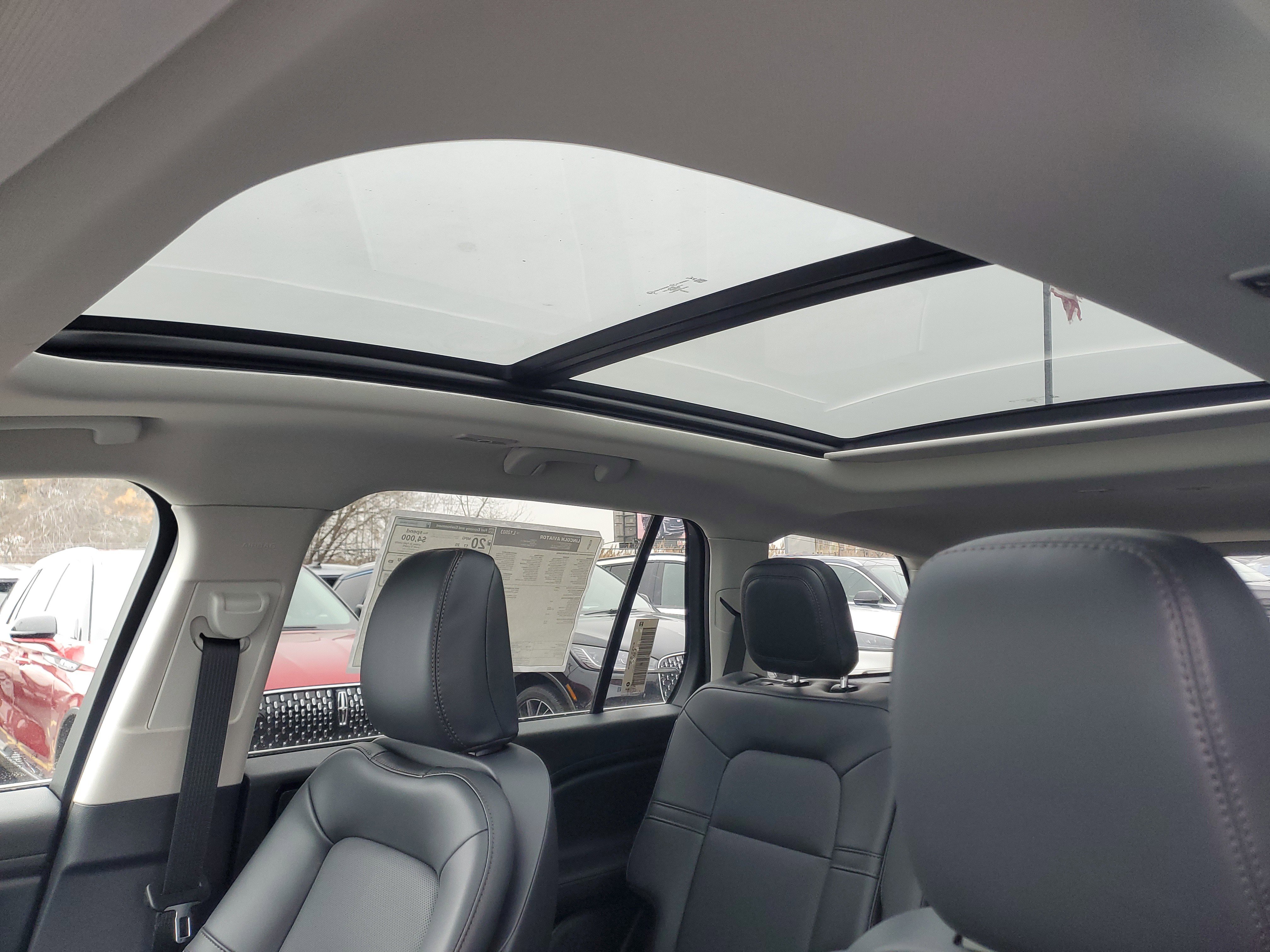 New 2026 Lincoln Aviator AWD image 10