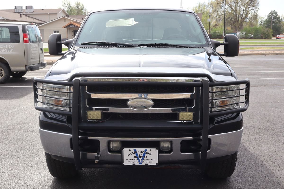 Used 2005 Ford F350 Lariat image 13