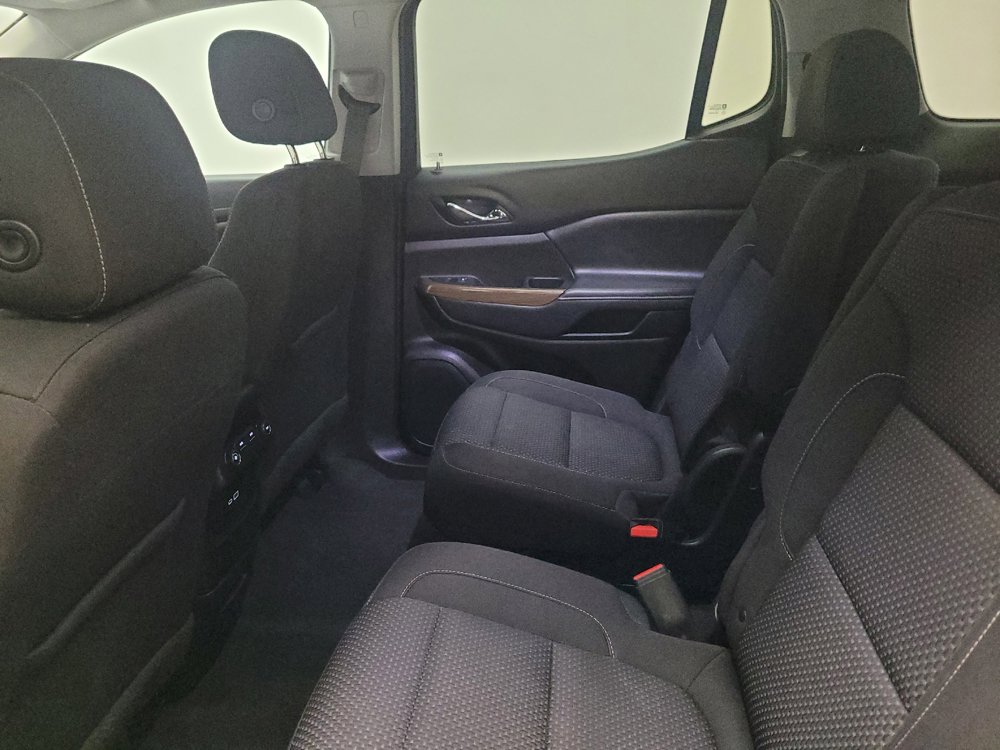 Used 2022 GMC Acadia SLE w/ Elevation Edition FWD image 18