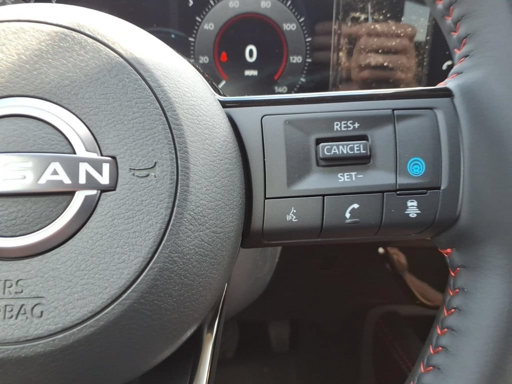 New 2026 Nissan Kicks SR FWD image 18