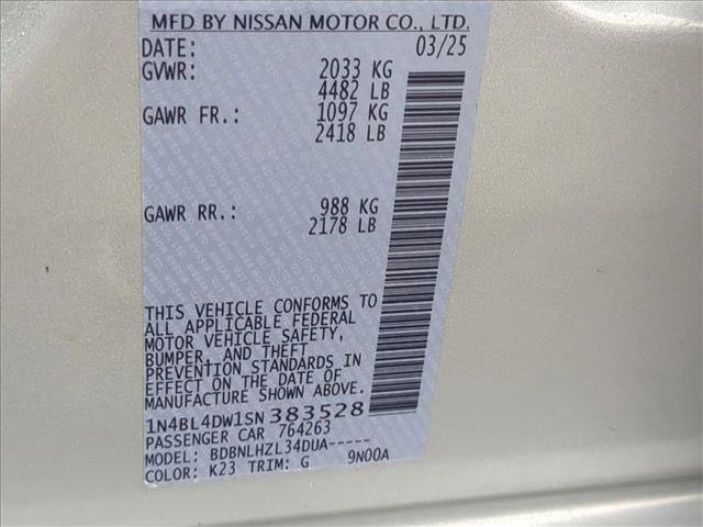 Used 2025 Nissan Altima 2.5 SV image 29