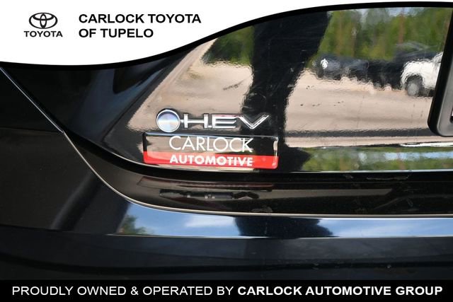 Used 2025 Toyota Camry SE w/ Convenience Package FWD image 33