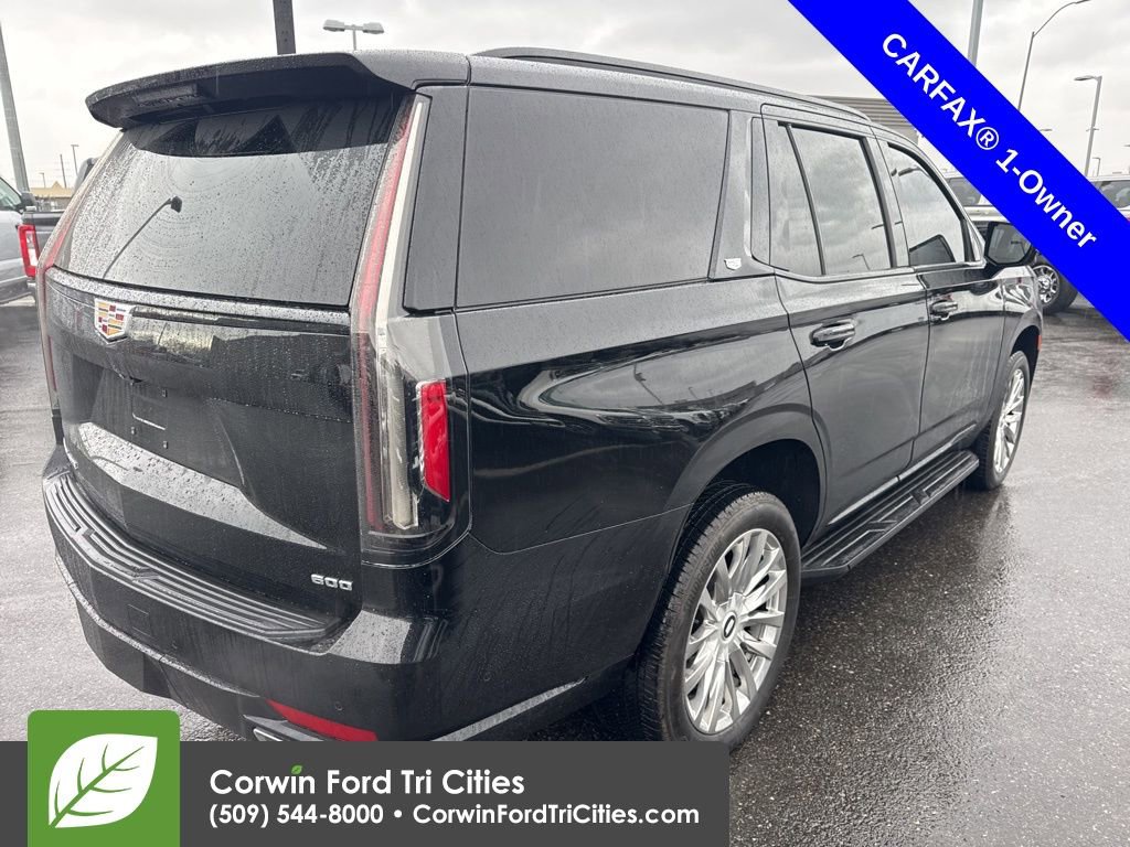 Used 2022 Cadillac Escalade Premium Luxury image 12