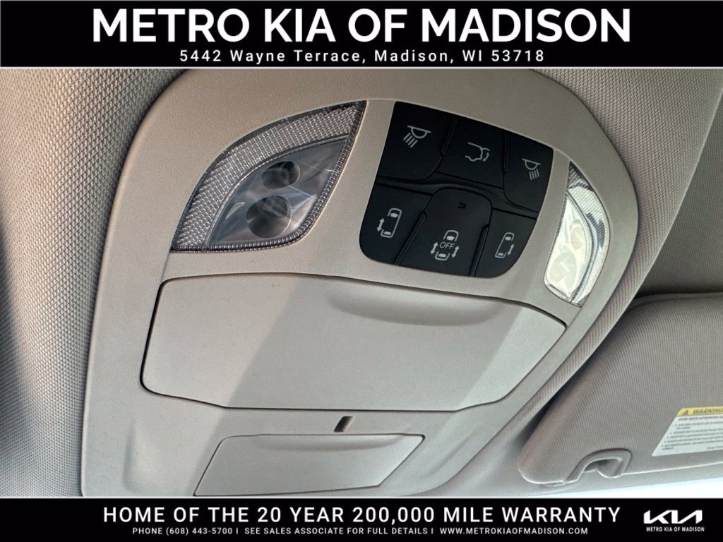 Used 2019 Chrysler Pacifica Touring-L Plus FWD image 29
