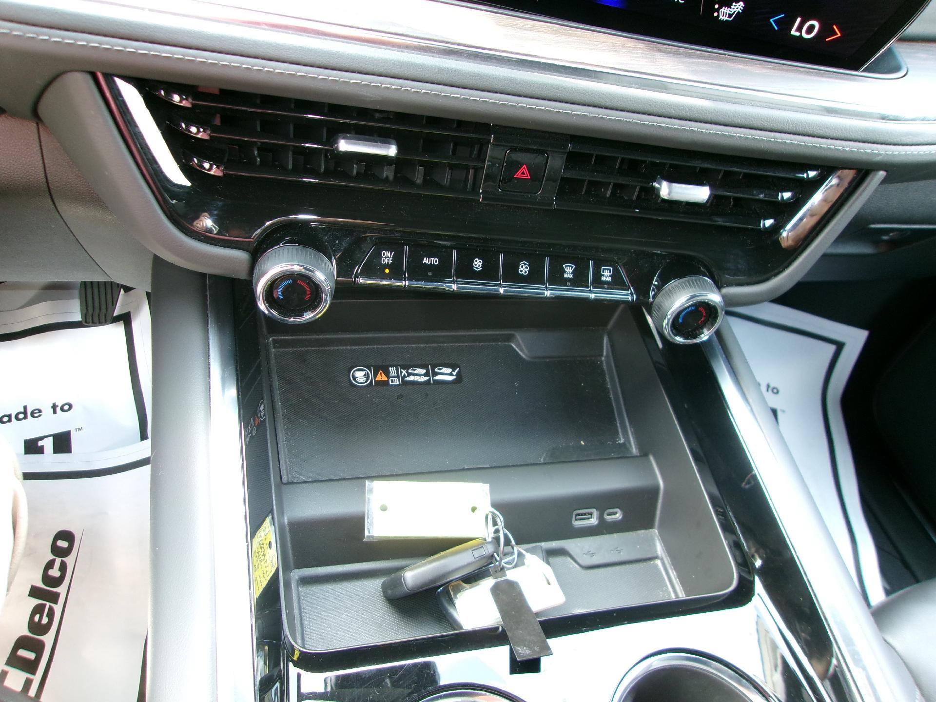 Certified 2025 Chevrolet Tahoe Z71 AWD/4WD image 15
