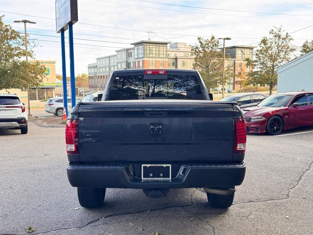Used 2020 RAM 1500 Warlock AWD/4WD image 5