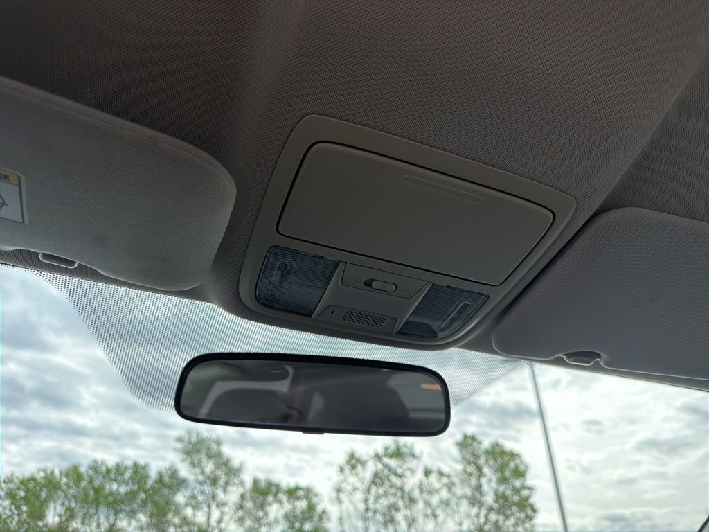 Used 2015 Honda CR-V LX image 13