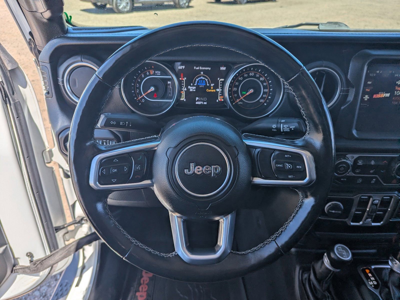 Used 2020 Jeep Gladiator Overland AWD/4WD image 22