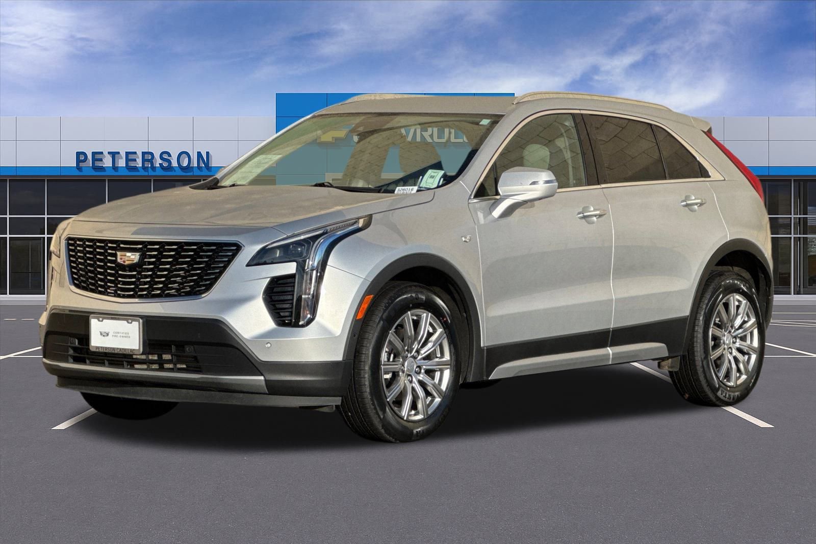 Used 2022 Cadillac XT4 Premium Luxury w/ Enhanced Visibility Package image 8