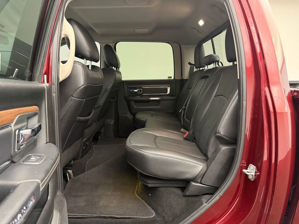 Used 2018 RAM 3500 Laramie w/ Cold Weather Group AWD/4WD image 13