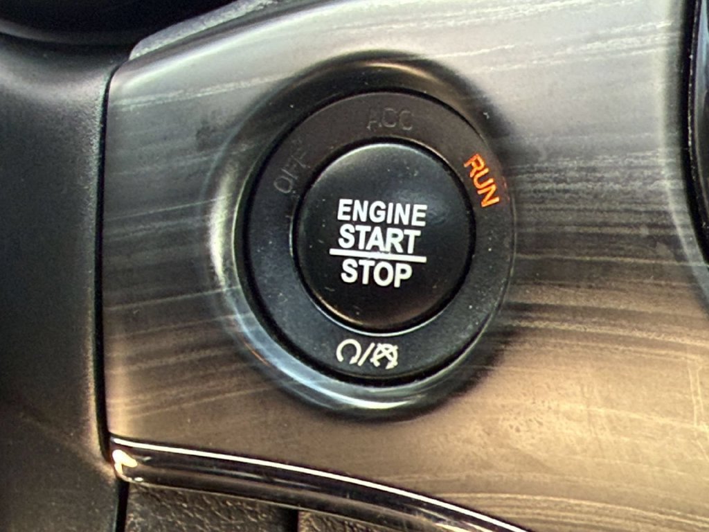 Used 2021 Jeep Grand Cherokee Limited X AWD/4WD image 22