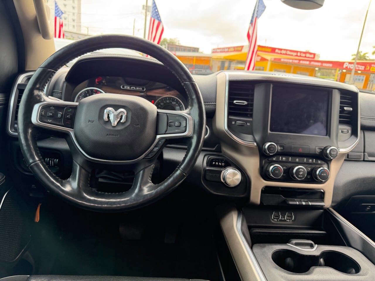 Used 2020 RAM 1500 Laramie RWD image 11