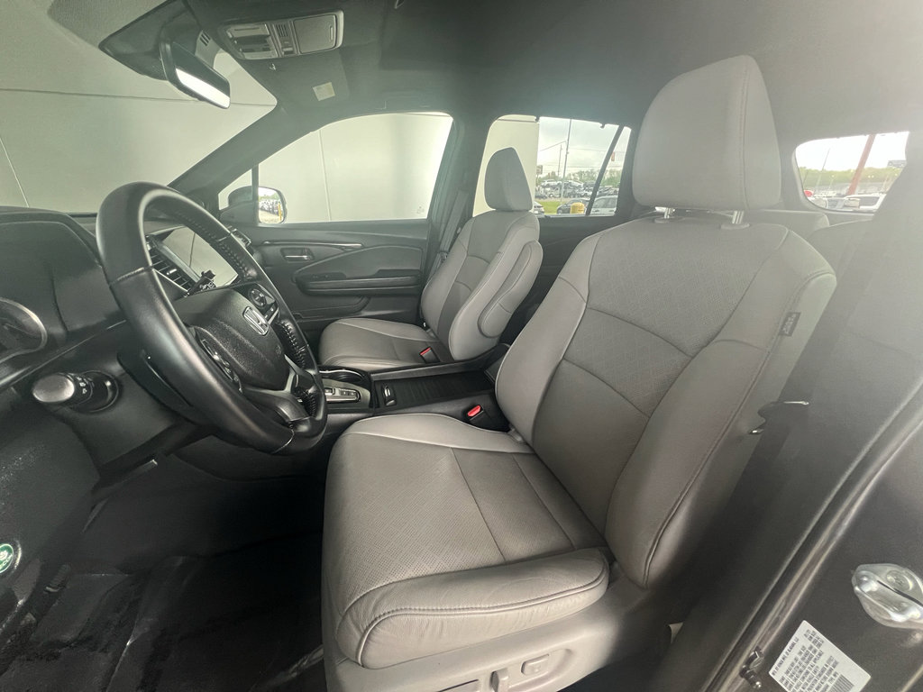 Used 2021 Honda Passport Touring image 14