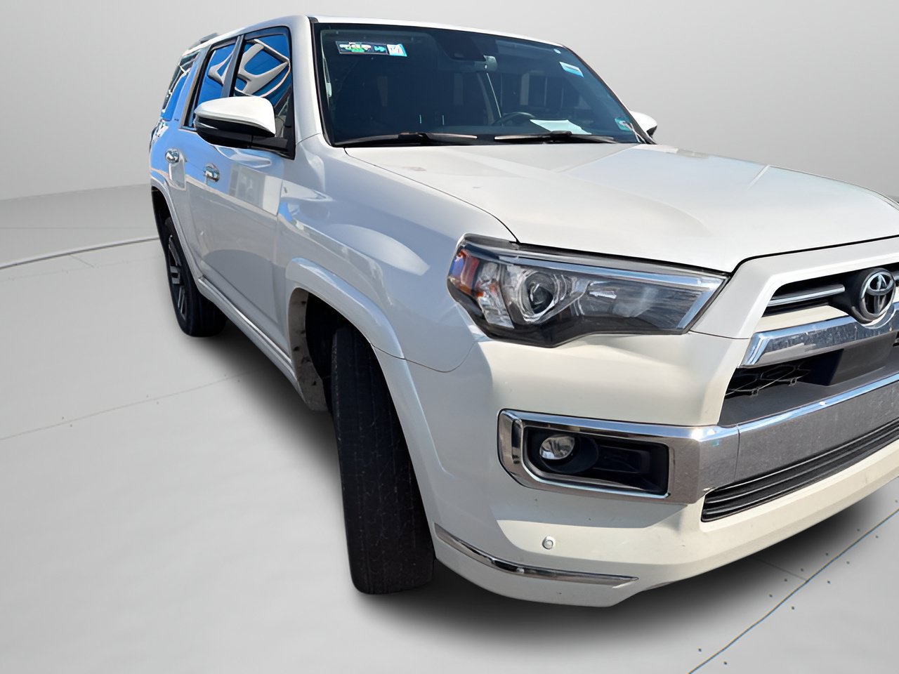 Used 2021 Toyota 4Runner Limited AWD/4WD image 5