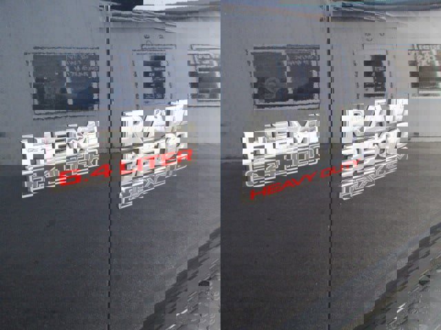 Used 2014 RAM 3500 Tradesman image 14